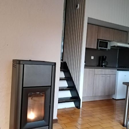 Le Repaire Des Renards Vallee De Rabais Virton Extérieur photo