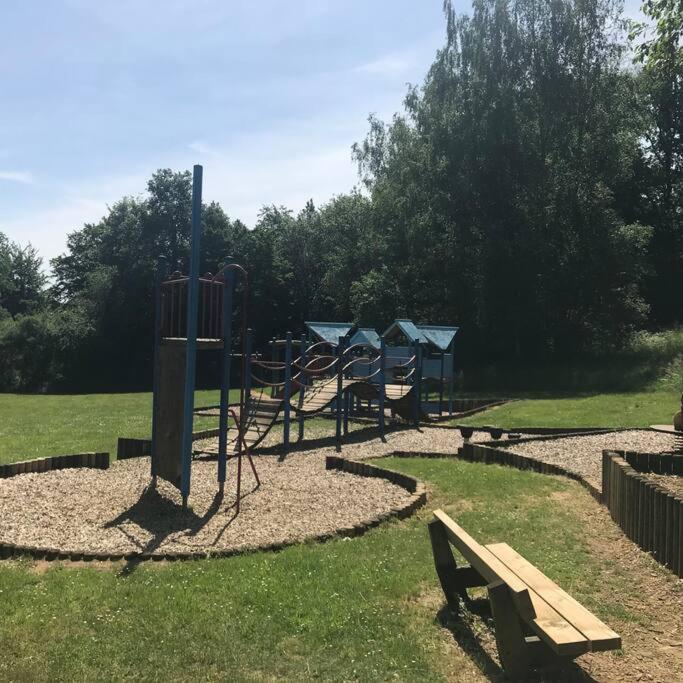 Le Repaire Des Renards Vallee De Rabais Virton Extérieur photo